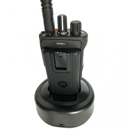 Портативная радиостанция Motorola VHF DP4801E