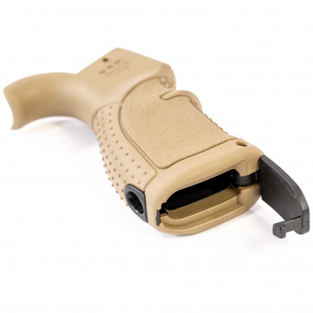 Прорезиненная пистолетная рукоять "AGR-43" FAB DEFENSE для AR, песок