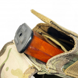 Закрытый подсумок для двух магазинов АК/AR "Кварц", мультикам